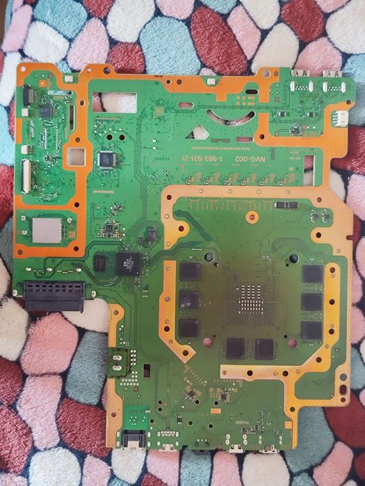 PS 4 Pro новий корпус плата