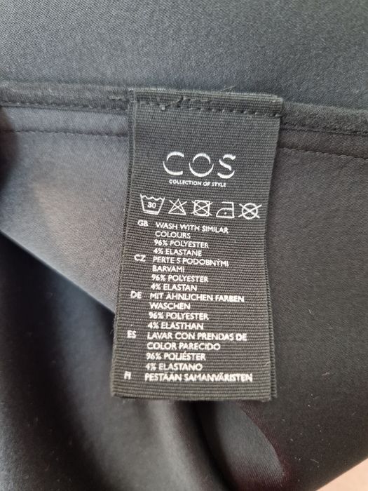 Sukienka rozkloszowana 44 koktajlowa na imprezę wesele studniówkę