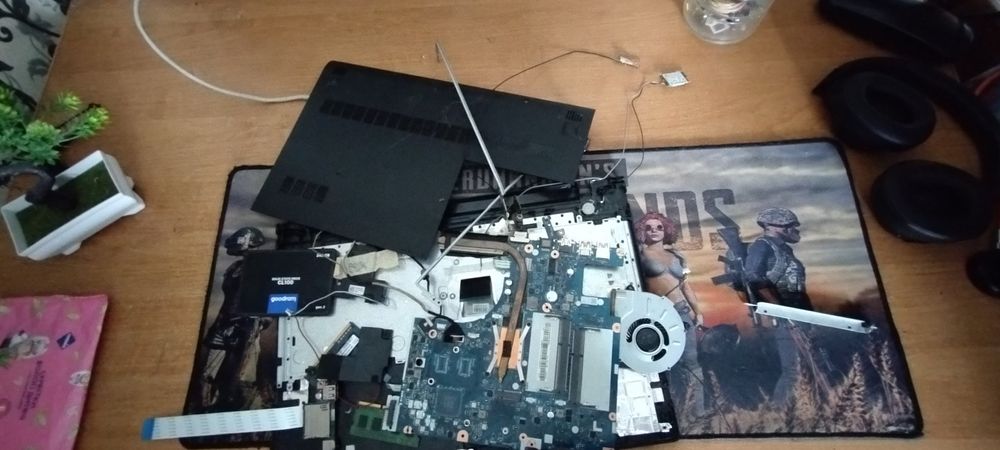 Комплектуючі від ноудбуку