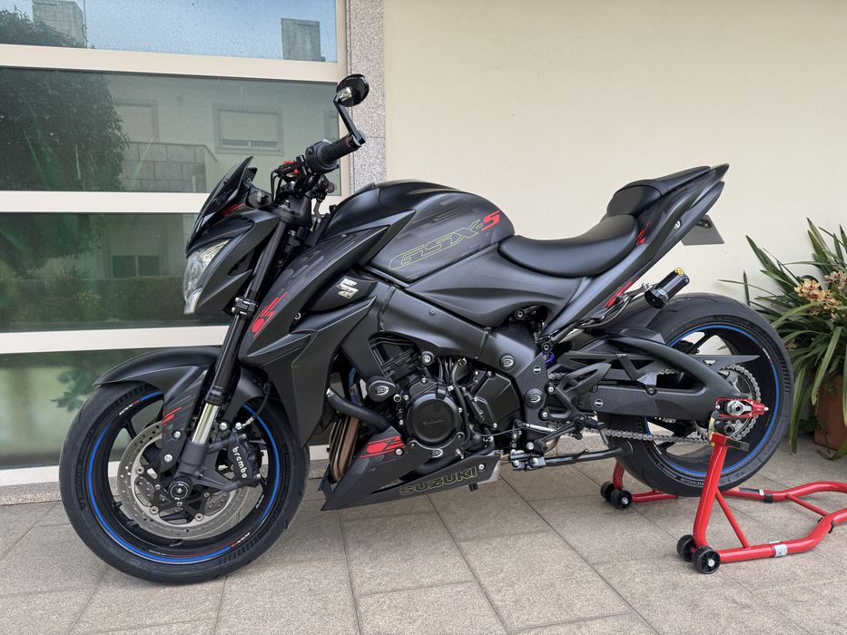 Suzuki GSX-S 1000 Black Edition 184cv Full Extras