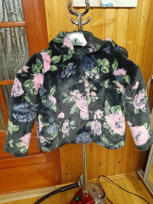 Продам куртку і шубку