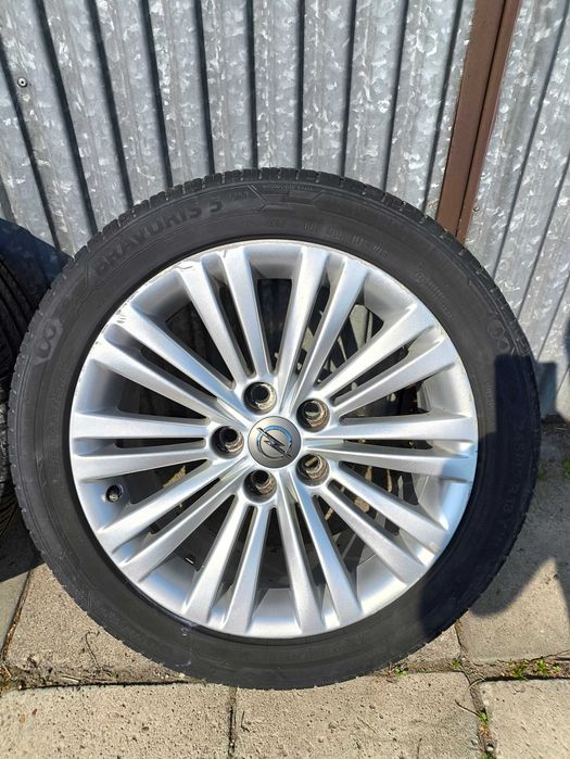Alufelgi 18 5x120 Opel Insignia z oponami 245/45 R18