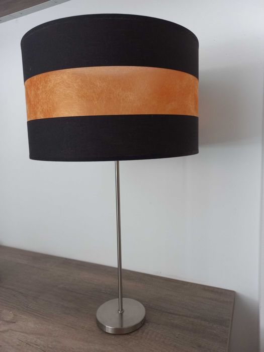 1 candeeiro de teto + 2 de mesa de cabeceira de quarto (conjunto)
