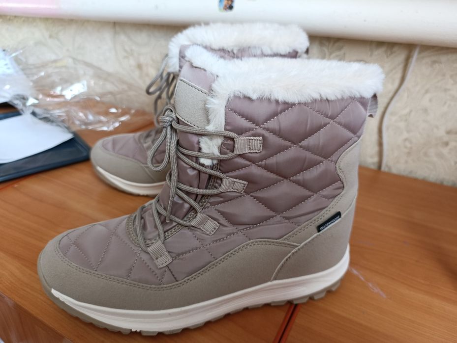 Устілка 26,5 см жіночі термочоботи дутики