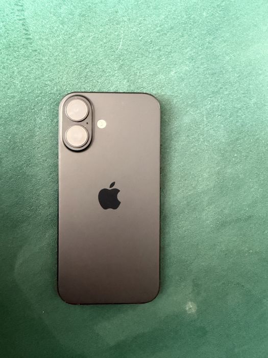 Uzywany iPhone 16
