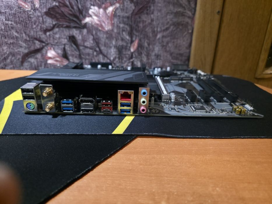 Материнская плата Gigabyte Z790 D AX