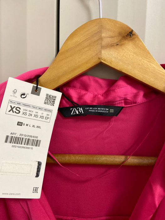 Блузка ZARA Нова