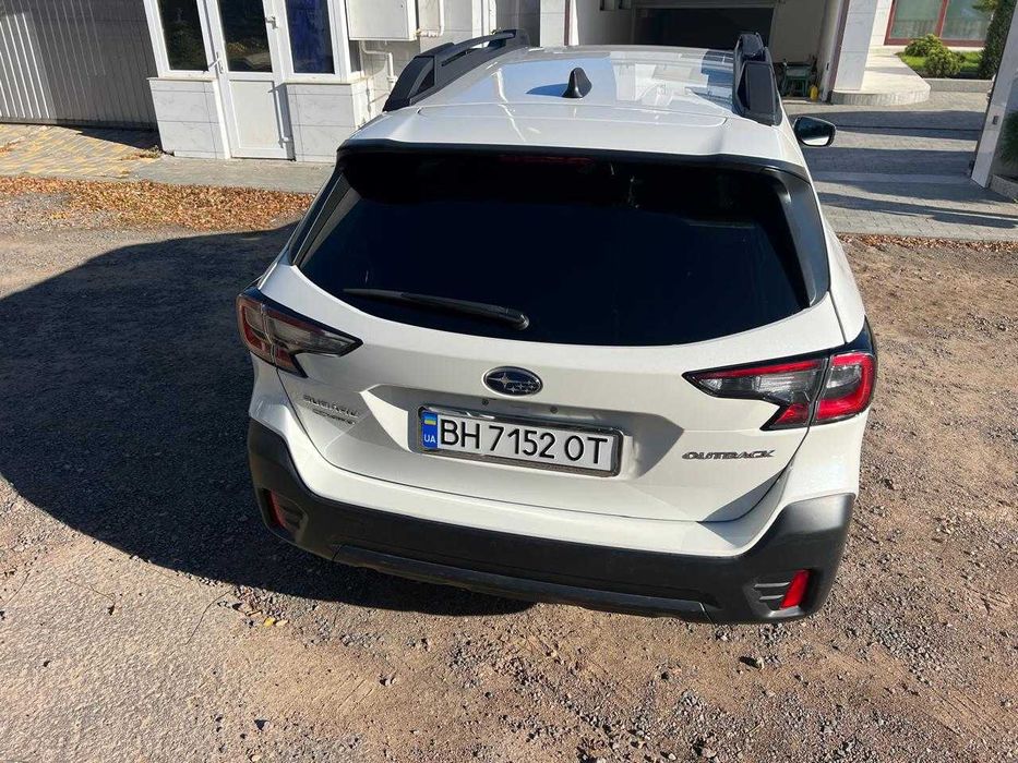 Subaru Outback 2020 не битая, первый владелец