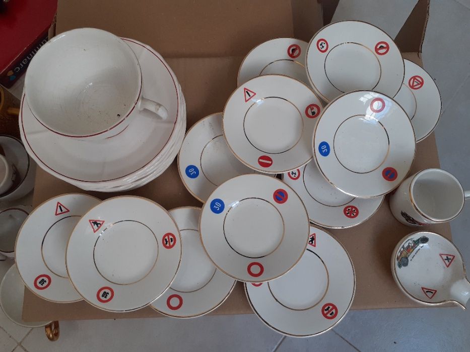 Loiças várias para desocupar