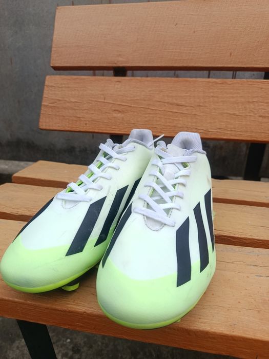 Копи,  бути Adidas