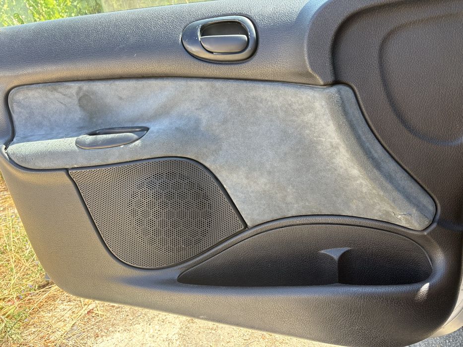 Quartelas interior Peugeot 206 5 portas