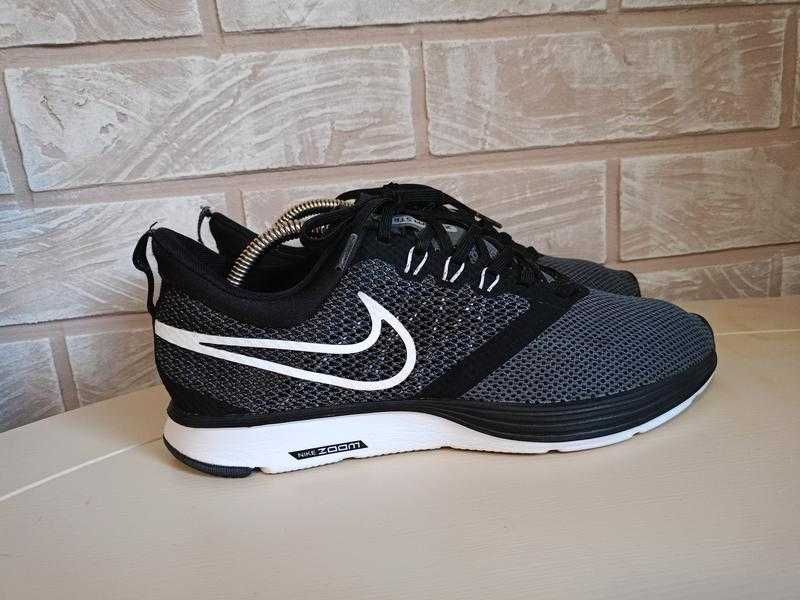 Чоловічі кросівки Nike Zoom strike AJ0189-001 розмір 41