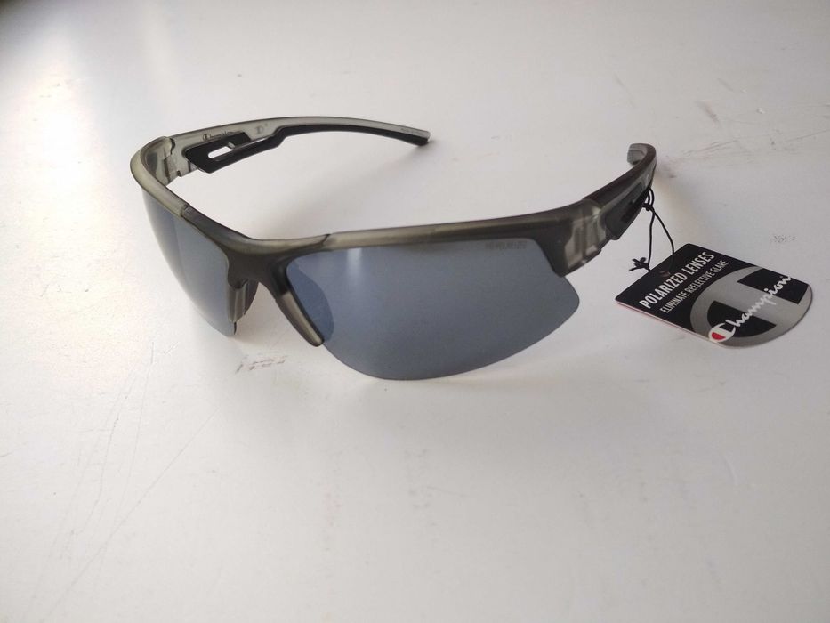 Солнцезащитные очки Champion Polarized поляризационные линзы