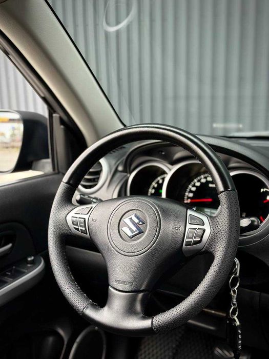 Продам Suzuki Grand Vitara 2014 року