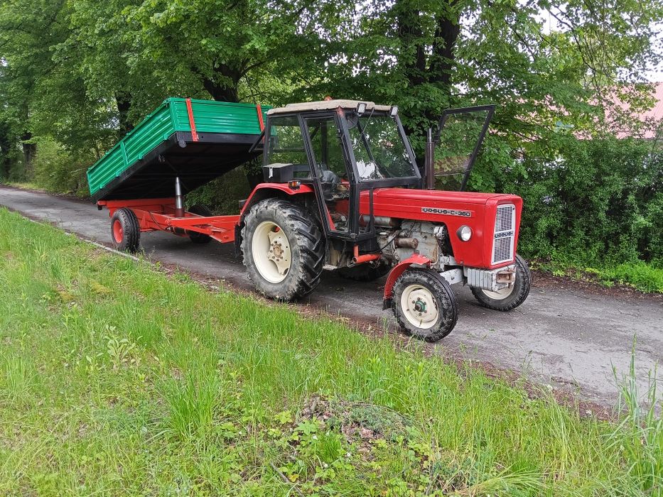 Ursus C-360 wraz z przyczepą wywrotką
