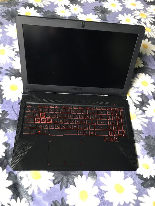 Ігровий Asus TUF Gaming Carbon