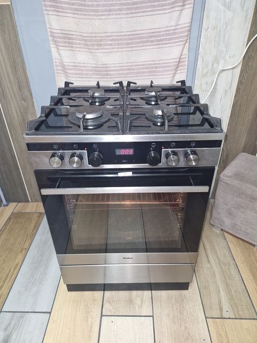 Kuchenka gazowo el Amica