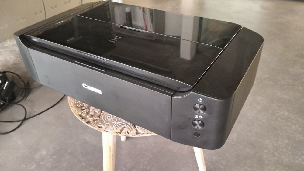 Продам принтер Canon iP8750