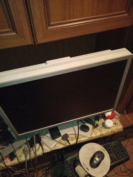 Монитор компьютерный