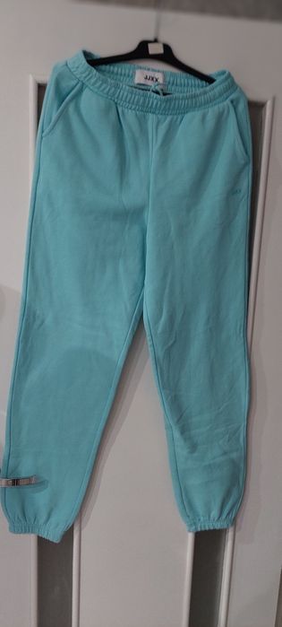 Продам жіночий костюм на флісі JJXX