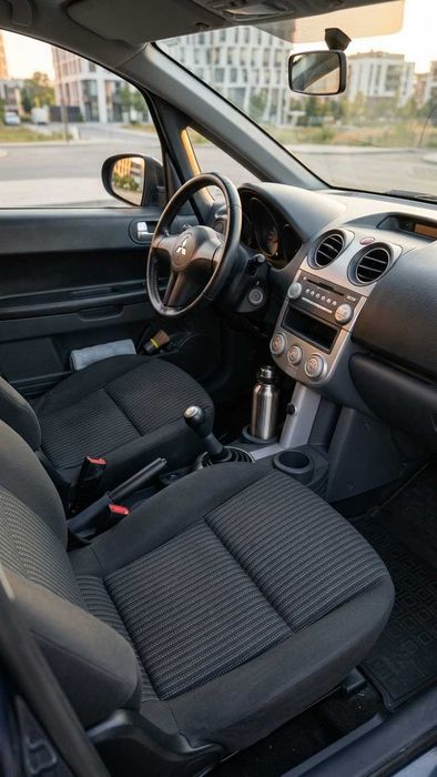 Mitsubishi COLT 1.3