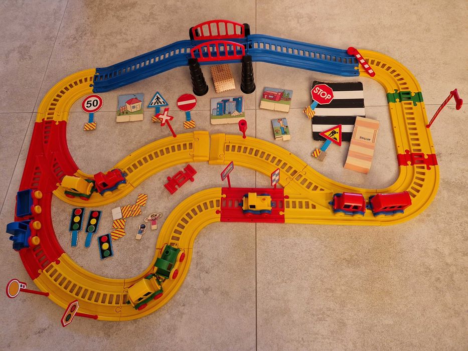 kolejka Wader - pociągi i tory