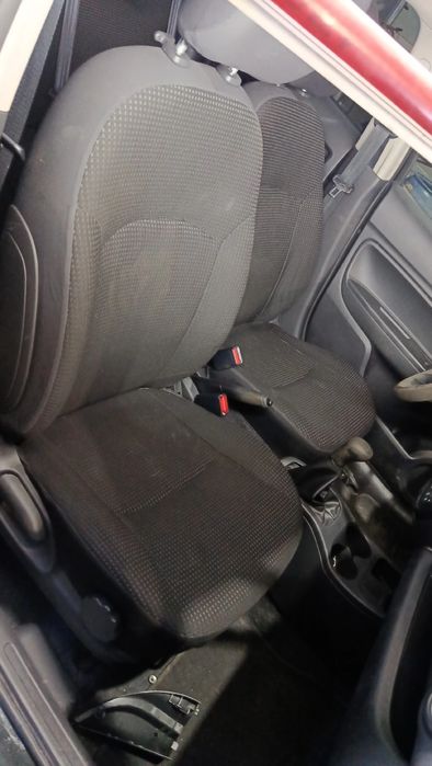Conjunto de bancos MITSUBISHI Space Star Hatchback (A0_A)