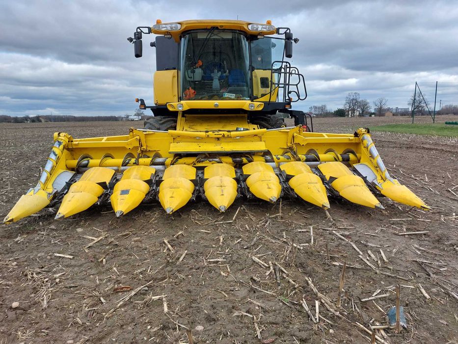 Heder do kukurydzy New Holland MF 875W | 8-rzędowy | 2008