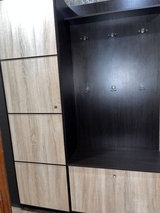 Прихожая  бу в отличном состоянии