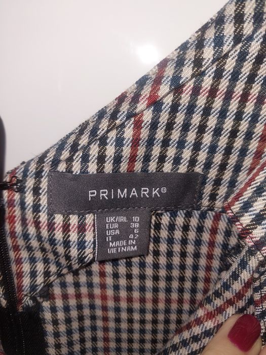 Sukienka na szelkach w krateczkę r. 38