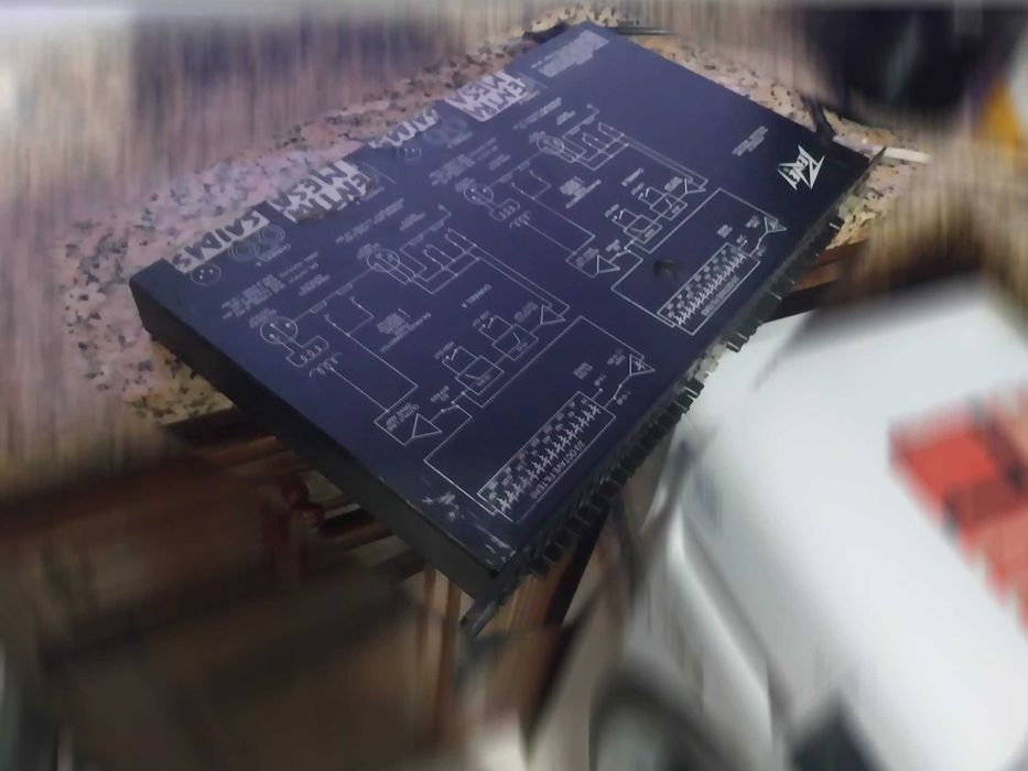 Equalizador Peavey EQ 215