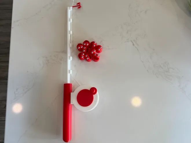 Jogo de Pesca Divertido com Vara, Carretilho e Peixes