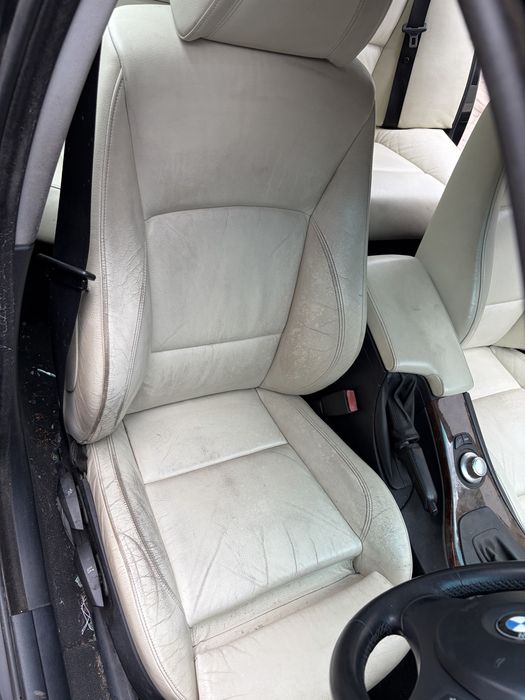 Fotele siedzenia bmw e90 sedan m pakiet sporty jasne skora skorzane grzane uk komplet