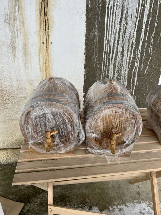 Діжка бочка дубова деревяна з краником на закваску на коньяк водочку