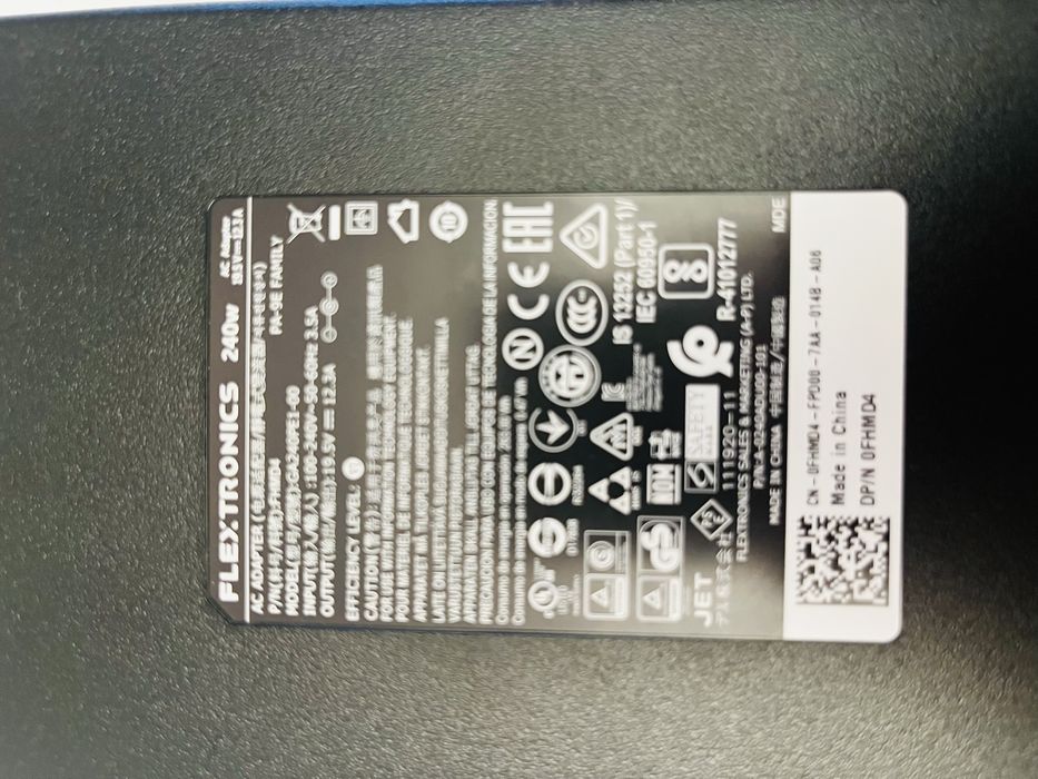 Zasilacz Flextronics GA240PE1-00 do laptopów Dell o mocy 240W