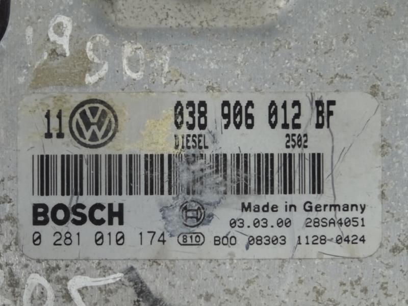 Centralina motor / ECU VOLKSWAGEN Golf IV (1J1)