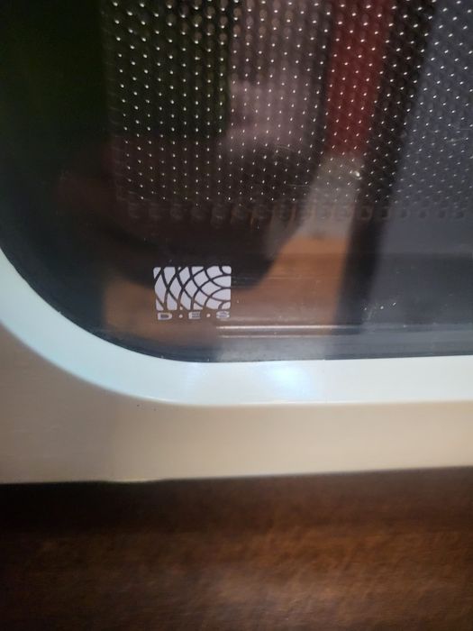 Microondas impecável447278926037012484