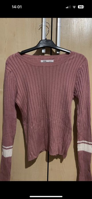 Sweterk Sinsay zapraszam