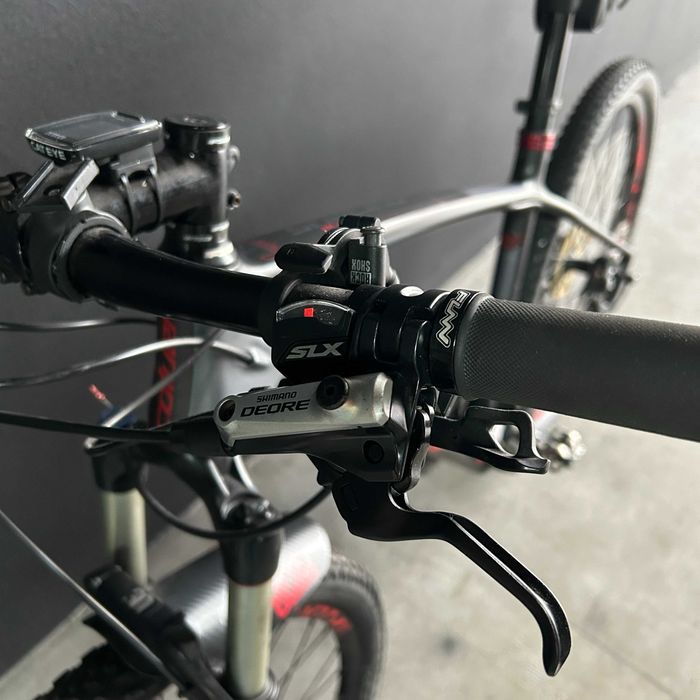 Bicicleta  Coluer Nucleus Carbon CR270 roda 27.5