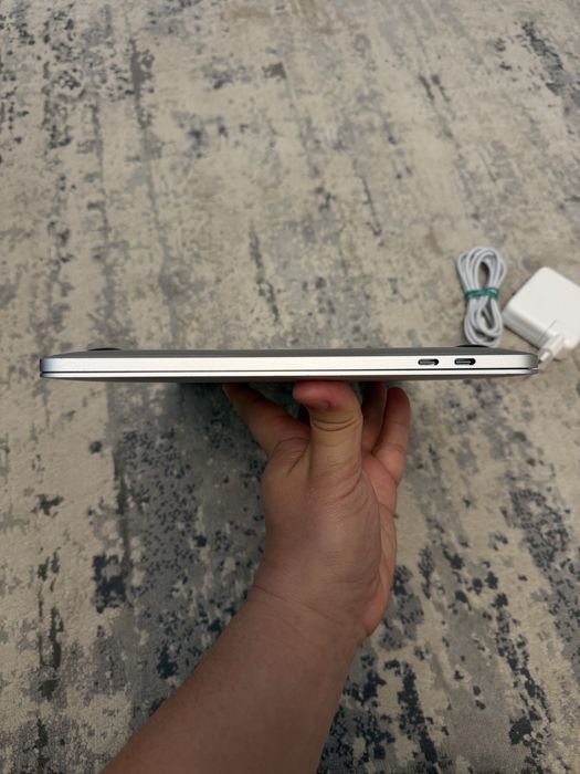 MacBook Pro 2020 16/512gb