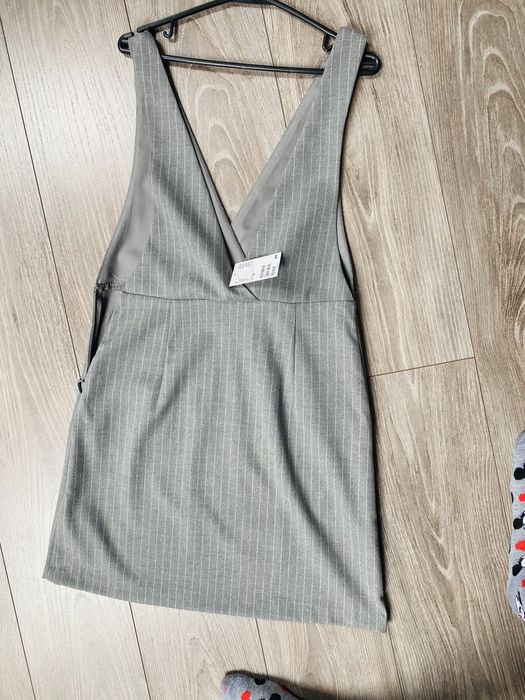Sukienka do pracy h&m szara