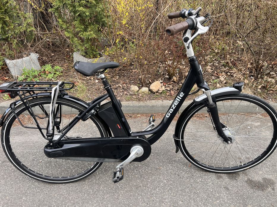 Ladny rower elektryczny GAZELLE z silnikiem centralnym IMPULSE 36v /B