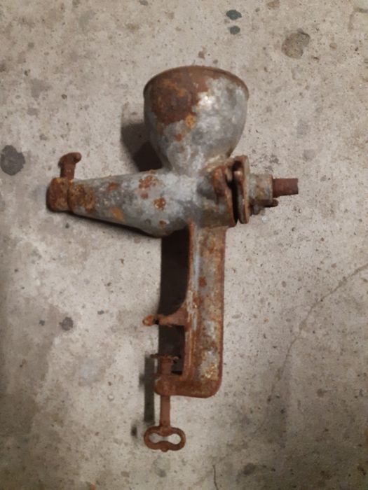 Stara maszynka do mięsa.