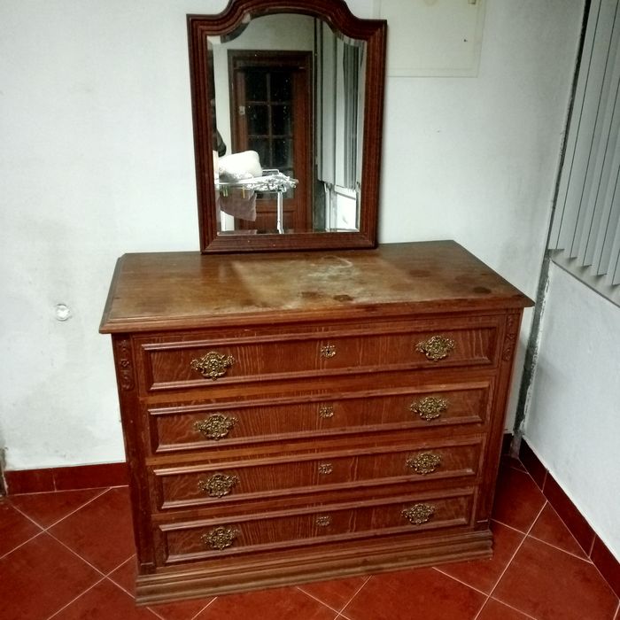 Cómoda c/espelho