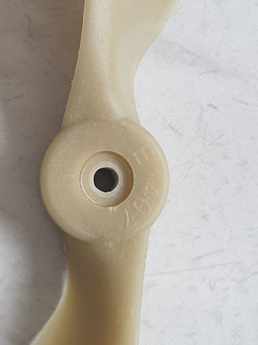 Aeromodelismo - Hélices 14 x 7