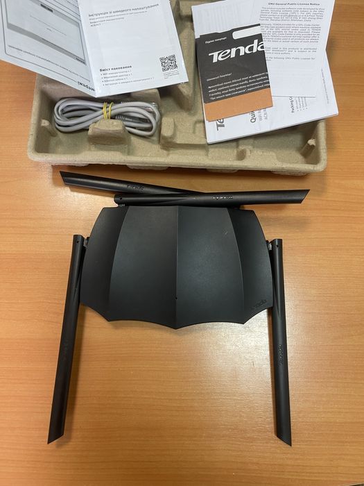 Продам роутеры Tenda 1200c и Totolink A3002R