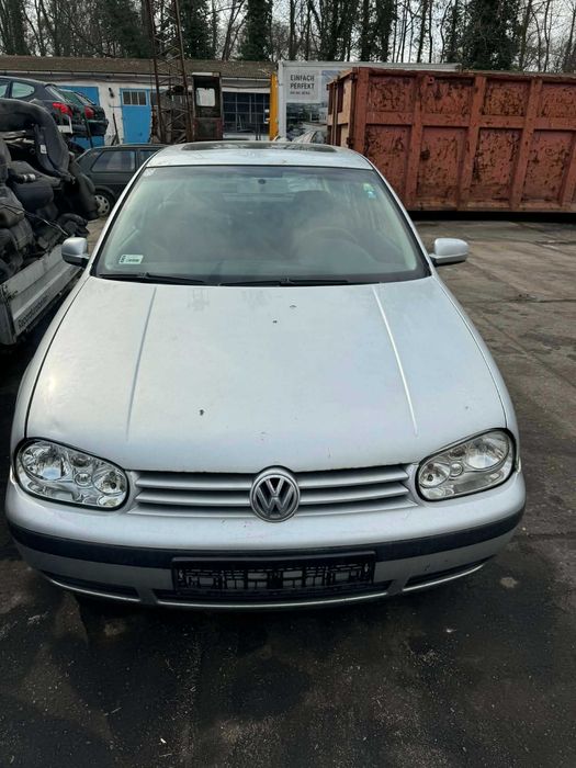 VOLKSWAGEN GOLF IV na części 2003r. ADAX Opolski Auto Złom Koźle