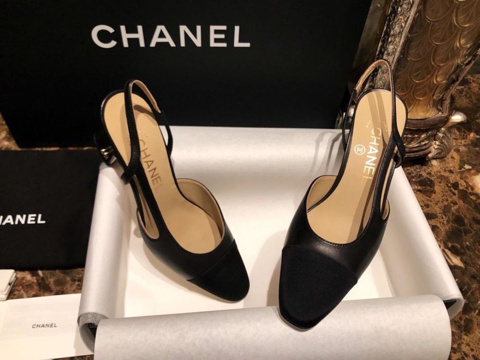Chanel Slingback