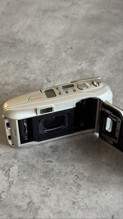 Терміново! Olympus mju ZOOM 70 плівковий фотоапарат 35мм