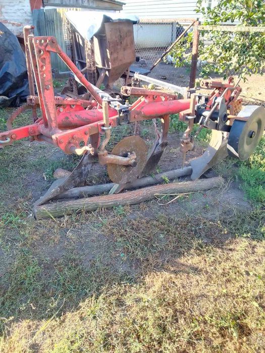 Продам плуг Кверделанд  3 корпусний